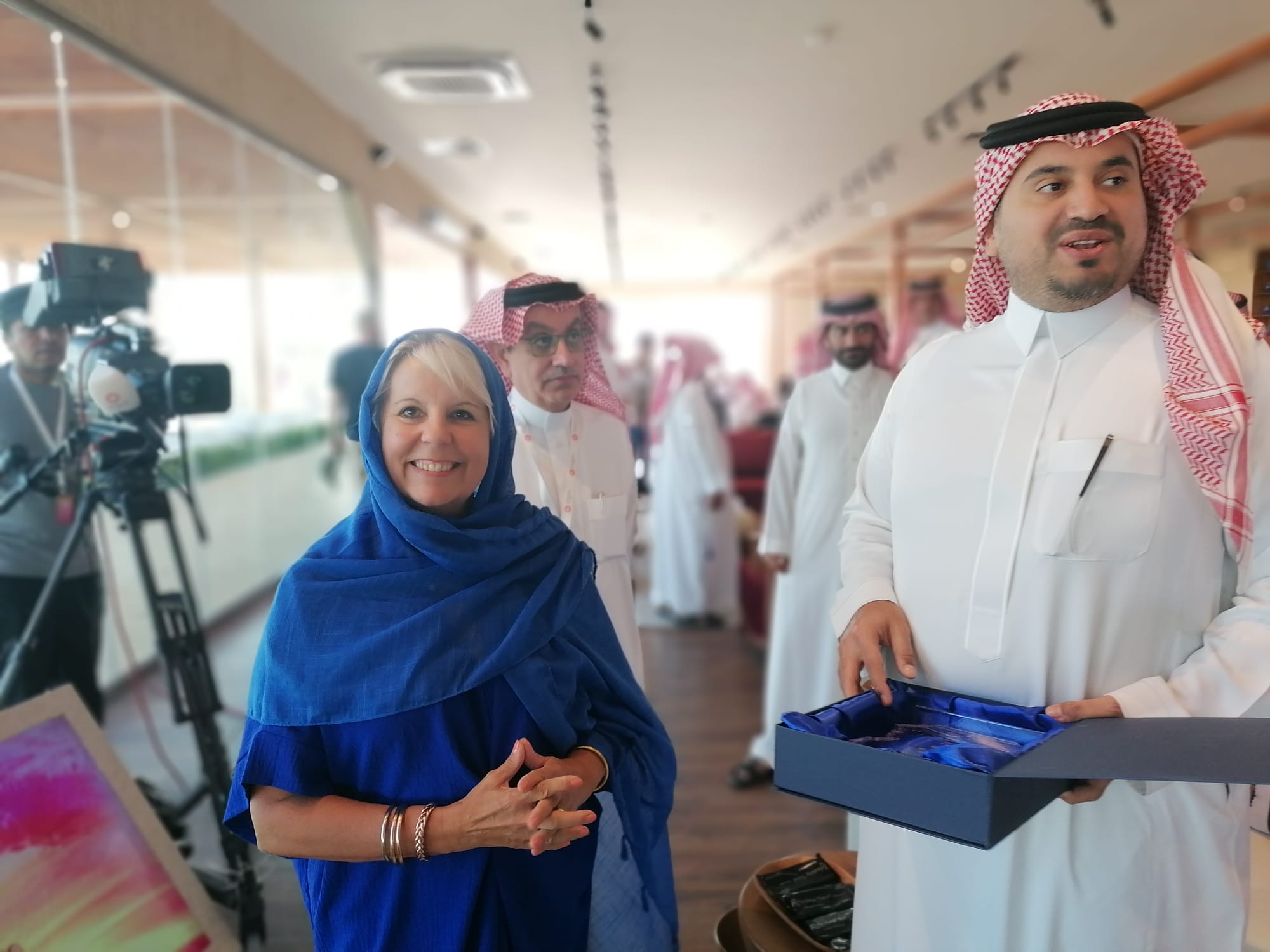 cadeau au Prince Fahad
present to Prince Fahad